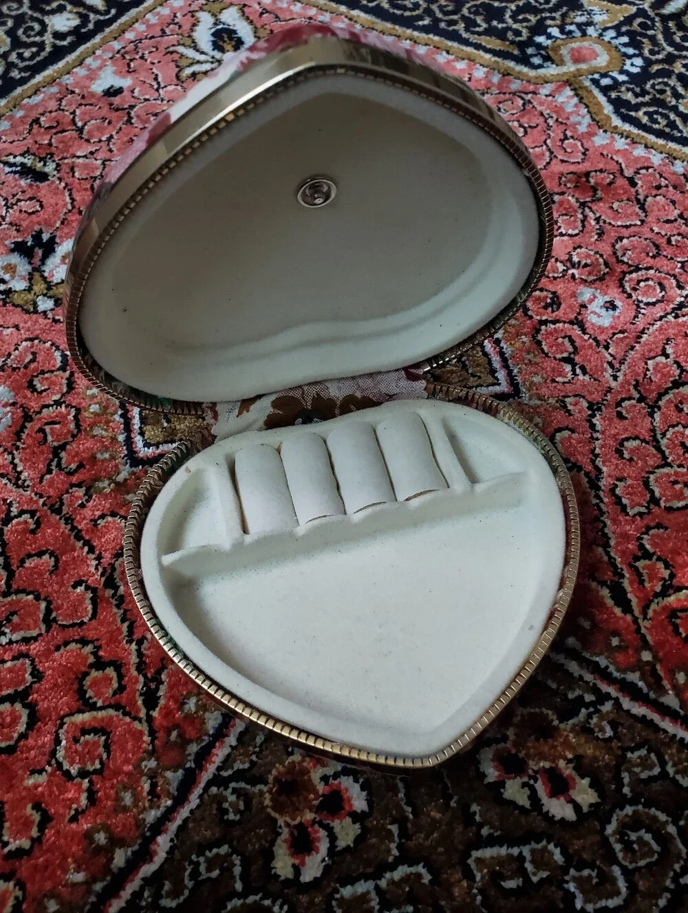 Vintage Floral Fabric Heart Shaped Jewelry Box